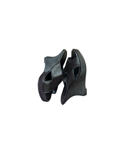 Bella Black Wedge